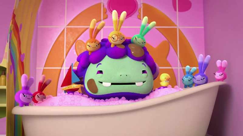 �� Splish, splash, splish, splash ♪