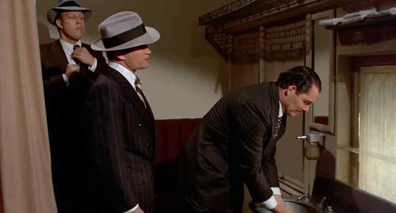 Stack me a cooler, Floyd. Oh, come on, Doyle