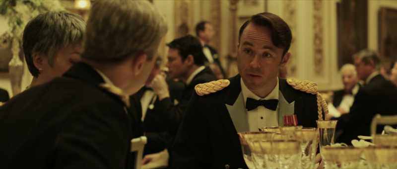 [STAMMERS] General, this dinner is to honor you, sir