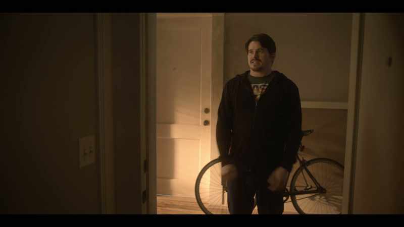 Stand here in the hallway