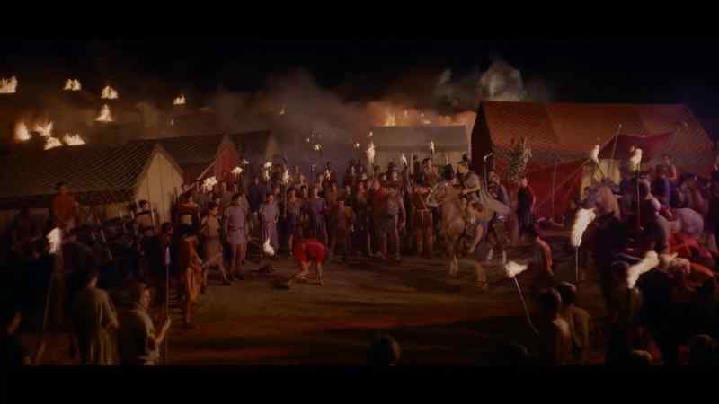 Stand up, the way a noble Roman should!