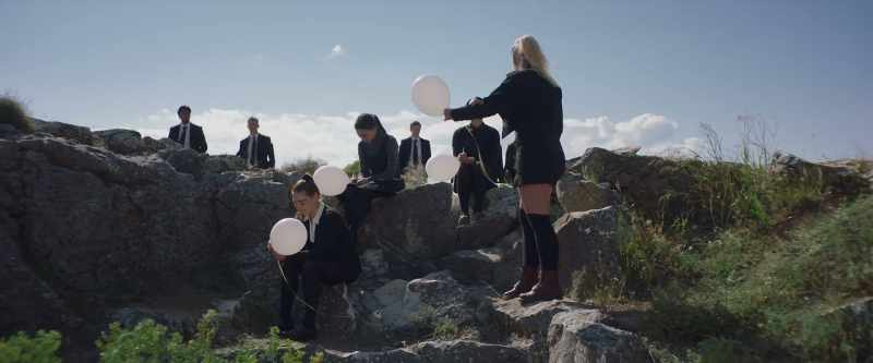 �� Standing on the edge of a river