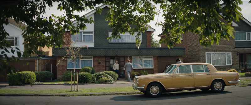 [Stanley] Hello, Reg. - [Elton] Hello, Dad
