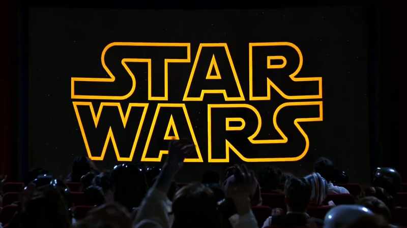 [STAR WARS MAIN THEMEPLAYS] [CHEERING]
