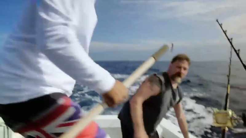 Starboard. -Coming up