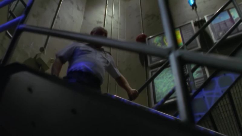 (Stargate alarm)