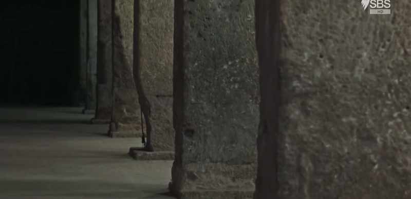 Starting with this cryptoporticus