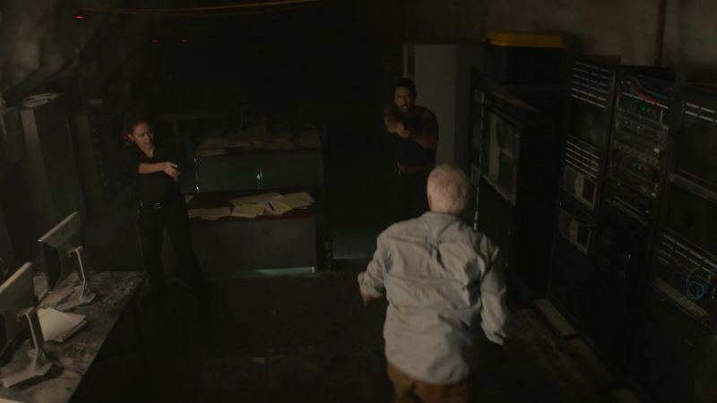 Stay down, damn it!