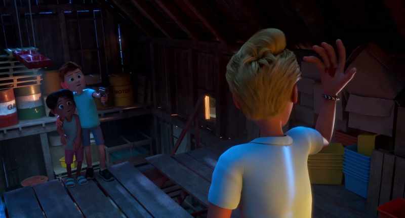 Stay there! I'll shoot!