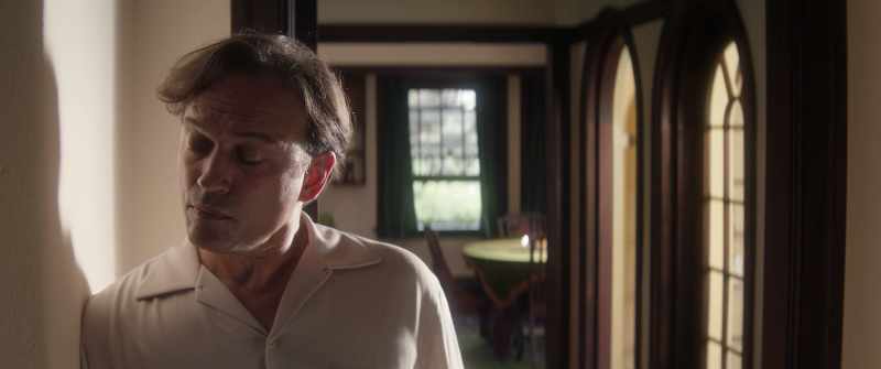 Stefan... Could you pour me a whiskey?