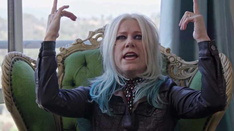 Step aside, everyone. Here comes the queen