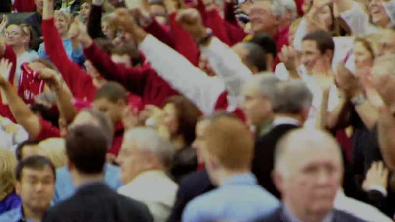 Stephen Curry leads Davidson into the second round