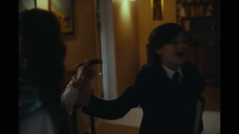 Stop it! - Come on, Javier, you'll look so pretty!