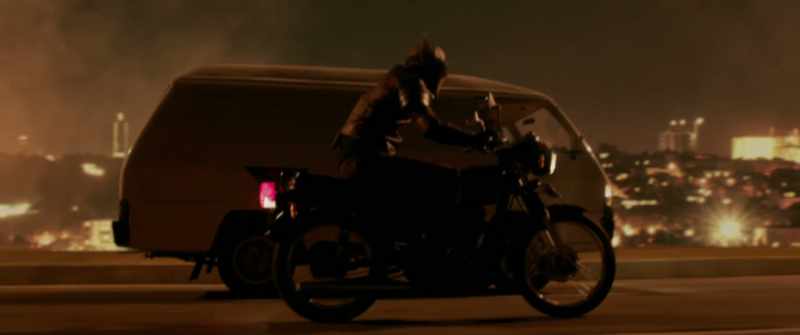 Stop the car! Pull over!