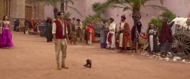 Stop, thief. Your sultan commands it