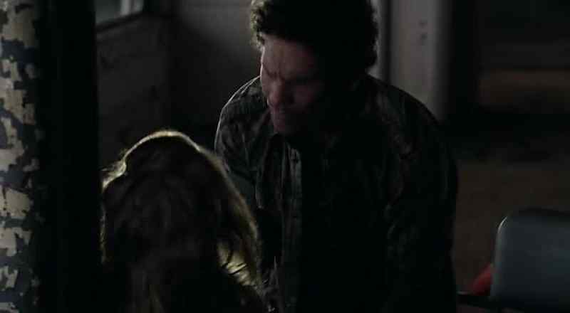 Stop touching... Help! Shh