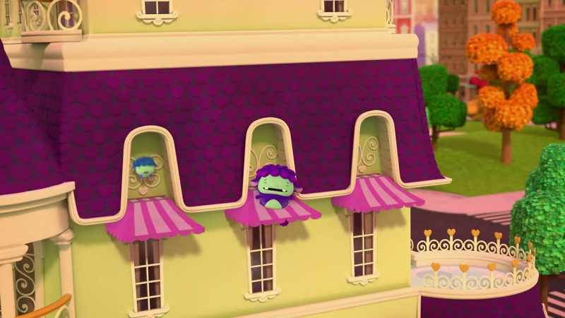 [Straining] Grumbles stuck! Abby!