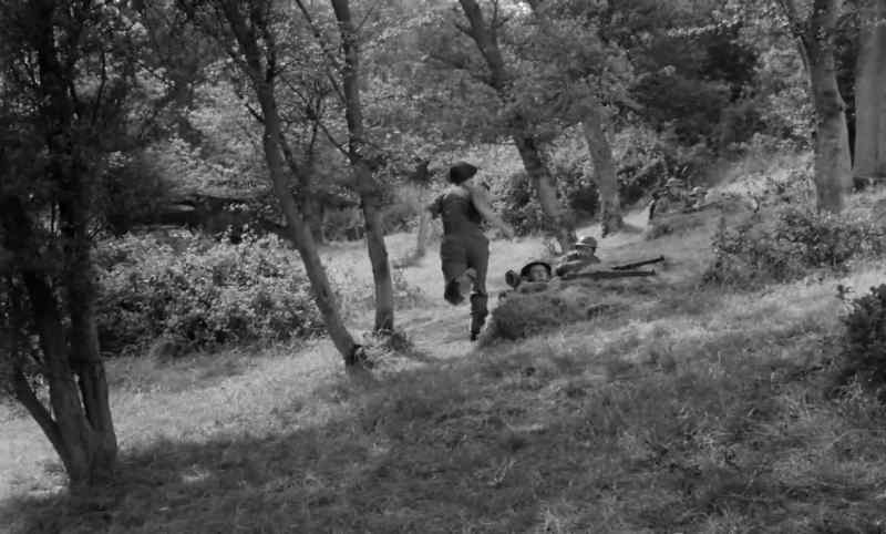 Stretcher bearers!