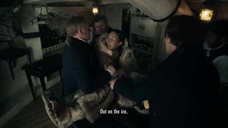 Stretcher! Bring a stretcher! - Francis, what's happening?