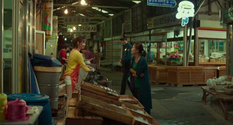 Such a good shopkeeper for someone so young and cute