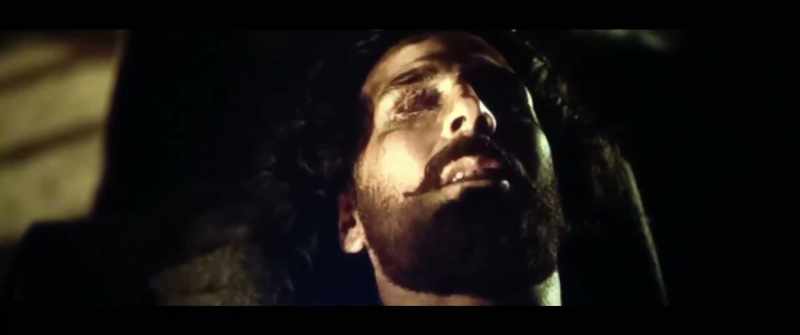 Sultan, my king will strike when he hears a sound