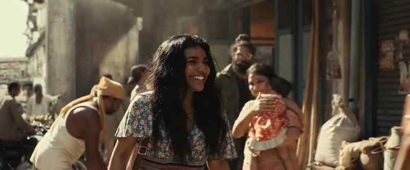 Sunita! Sunita, up here!