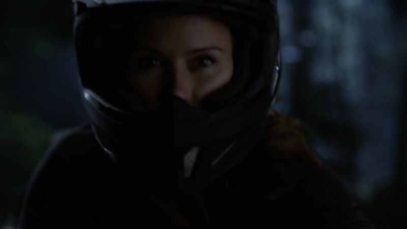 Supergirl, I know you can hear me, you filthy roach