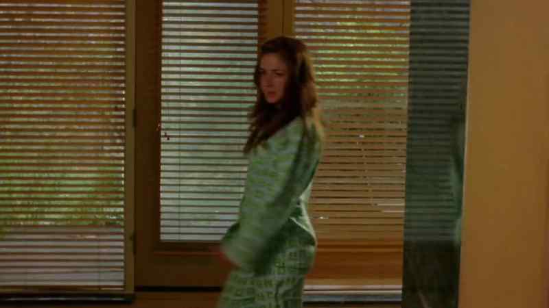 Surprise! Your sister's here! Hi, sweetheart