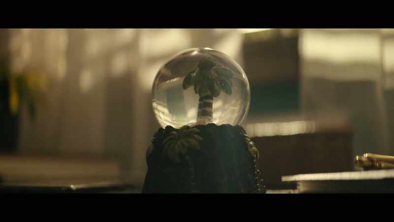 �� suspenseful music playing ♪