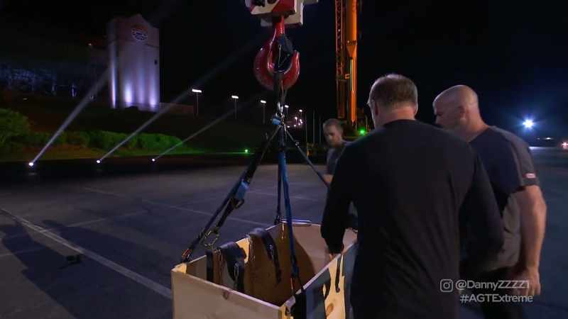 [suspenseful music]
