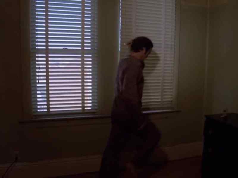 ( suspenseful theme playing )