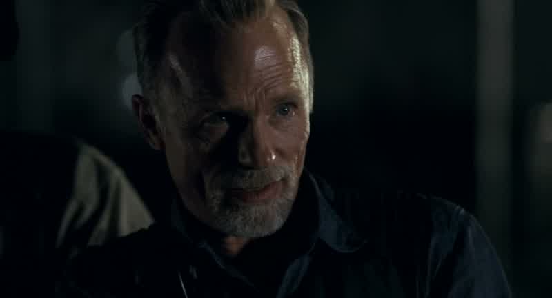 SWAT'll be here in five minutesYou're not gonna wait for themDid you or did you not tell me you saw Corwin Earlewith the medallion of St Christopher around his fucking wristI definitely saw Corwin