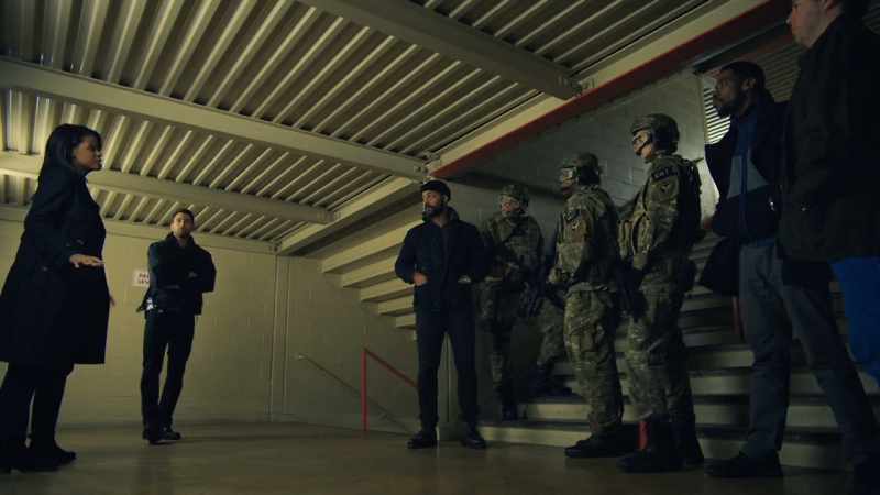 Tac-team on the perimeter, plainclothes fall in