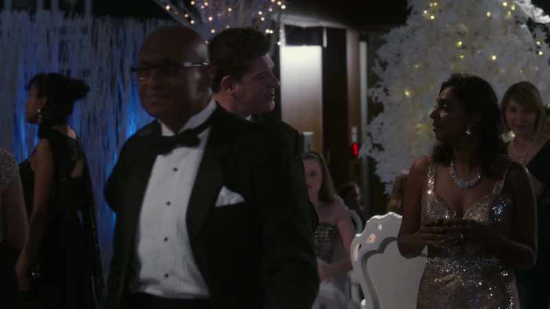 Take a picture. - Ooh, you look great!