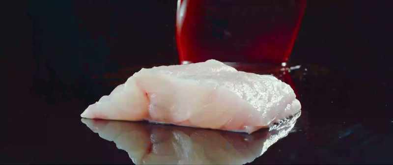 Take out only the middle part of the fish