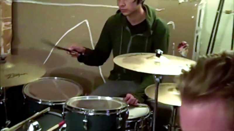 �� Take them by their hand ♪