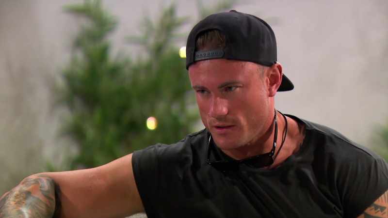 �Talk to her, like... ‐TERRY: Bruv, at the minute
