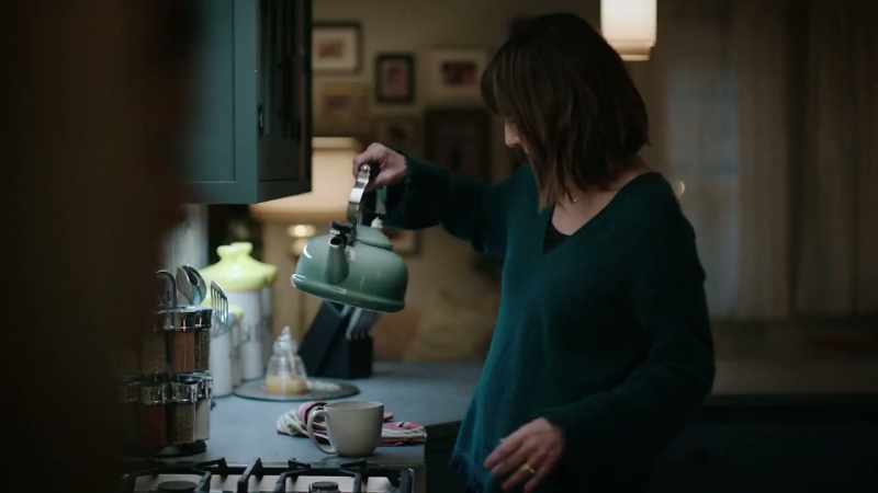 [ teapot whistles ]