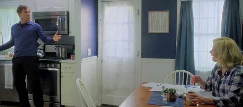 Ted, have you lost your mind? - It's a really cheap apartment