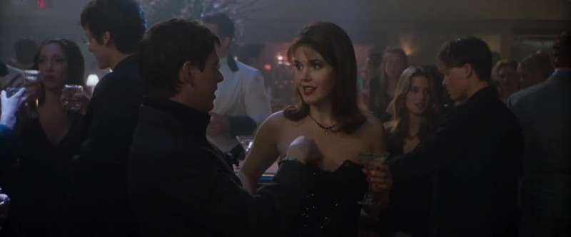Tell me Sophie when you fly to Paris