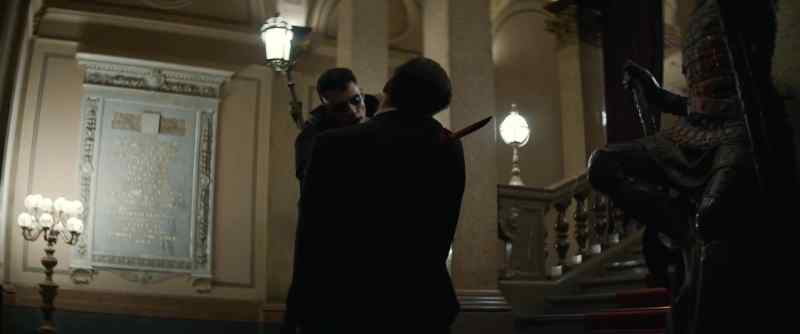 (TENOR SINGING)