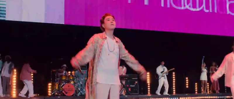 �� Than a boy with luv ♪