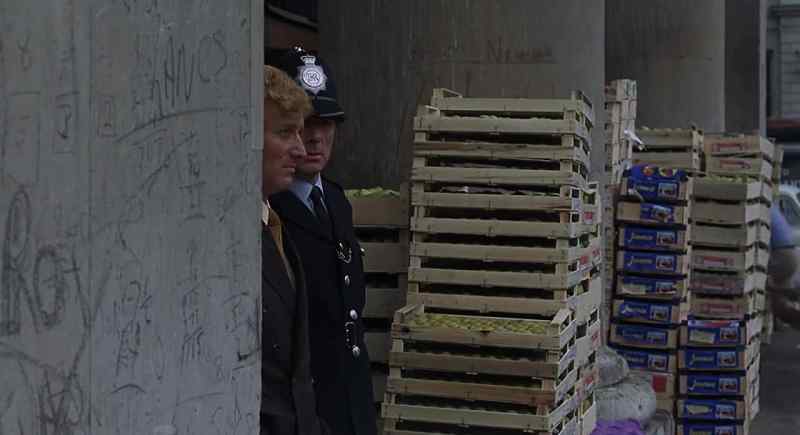 Thank you for your help, Mr Rusk. - Anything to oblige, Sarge