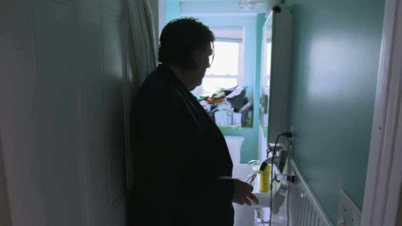 That is a great bathroom