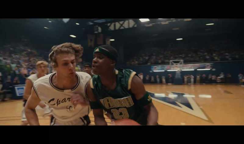 That ain't no foul, ref? - No foul, keep playing