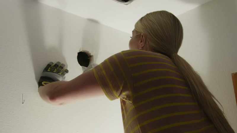 That is definitely the pipe he cut into. I can see it right here