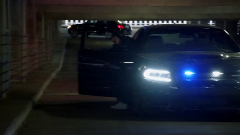 That driver, that driver. - I see him, go