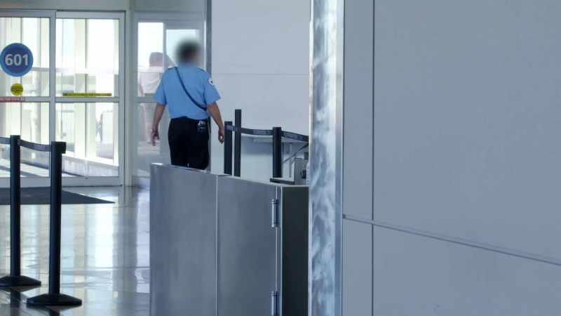 That guard who suddenly disappeared on me