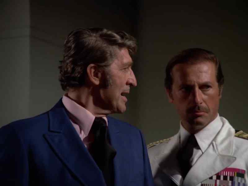 That man isn't Frank Briscoe. He's a phoney