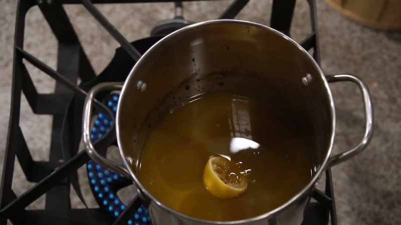 That mango's sweet enough, it gives a little pop